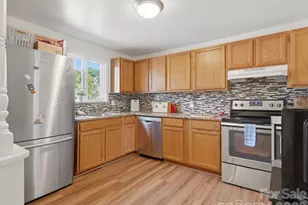 6223 Macon St, Charlotte, NC 28208 - Photo 12