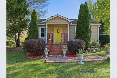 6223 Macon Street, Charlotte, NC 28208 - Photo 2