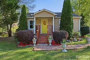 6223 Macon St, Charlotte, NC 28208 - Photo 2