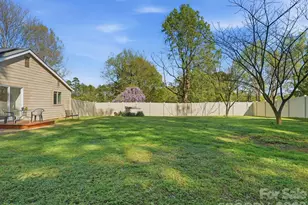 6223 Macon St, Charlotte, NC 28208 - Photo 26