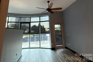 333 W Trade St, Charlotte, NC 28202 - Photo 6