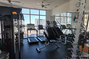 333 W Trade St, Charlotte, NC 28202 - Photo 14