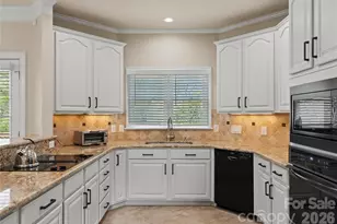 4708 Heatherton Pl, Charlotte, NC 28270 - Photo 12