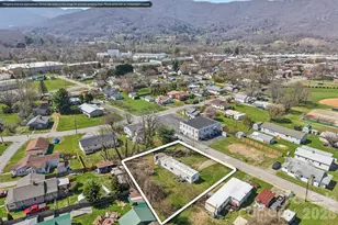 88 Brook St, Waynesville, NC 28786 - Photo 1