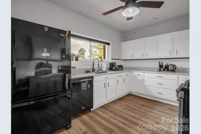 47 Granny Apple Road, Hendersonville, NC 28792 - Photo 14