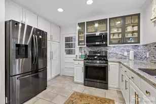 912 Sewickley Dr, Charlotte, NC 28209 - Photo 12