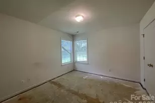 6213 Nevin Rd, Charlotte, NC 28262 - Photo 12