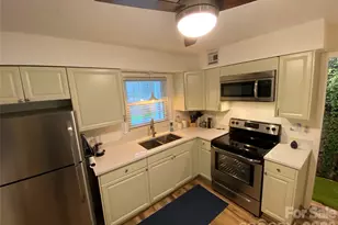 101 Boyd Dr, Flat Rock, NC 28731 - Photo 10