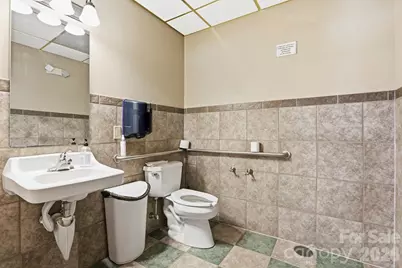 10932 Rosman Highway, Lake Toxaway, NC 28747 - Photo 14