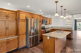 141 Deerlake Dr, Asheville, NC 28803 - Photo 10