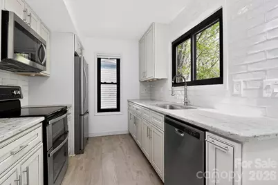 27070 Catamaran Drive, Fort Mill, SC 29708 - Photo 12