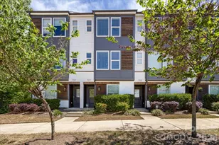 7017 Loso Cmns Wy, Charlotte, NC 28217 - Photo 2