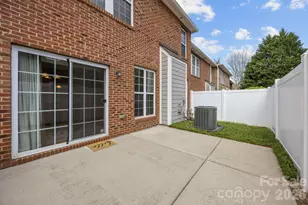 16706 Whitekirk Place, Charlotte, NC 28277 - Photo 24