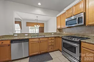 16706 Whitekirk Place, Charlotte, NC 28277 - Photo 12