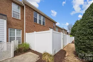 16706 Whitekirk Place, Charlotte, NC 28277 - Photo 26