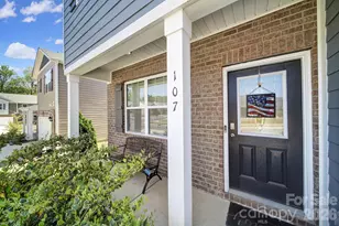 107 Spring Hall Dr, Troutman, NC 28166 - Photo 2
