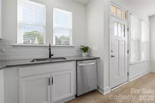 1552 Cedar Tree Dr, Belmont, NC 28012 - Photo 4