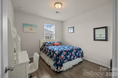 7902 Meridale Forest Drive, Charlotte, NC 28269 - Photo 10