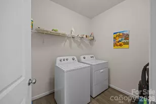 7902 Meridale Forest Dr, Charlotte, NC 28269 - Photo 26