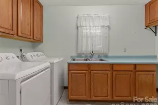 476 Jackson Loop Rd, Flat Rock, NC 28731 - Photo 14