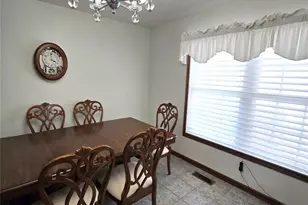 476 Jackson Loop Rd, Flat Rock, NC 28731 - Photo 6