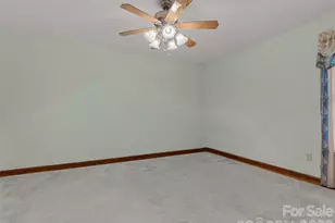 476 Jackson Loop Rd, Flat Rock, NC 28731 - Photo 8