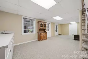 1064 6th Ave NW, Hickory, NC 28601 - Photo 34