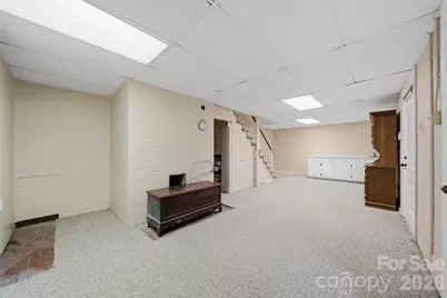 1064 6th Avenue NW, Hickory, NC 28601 - Photo 36