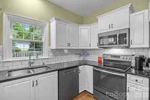 200 Windsor Forest Cir, Fletcher, NC 28732 - Photo 20