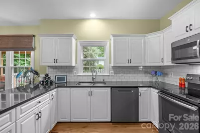 200 Windsor Forest Circle, Fletcher, NC 28732 - Photo 18