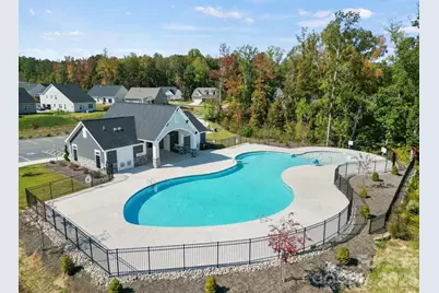 1231 Bansal Drive #185, Charlotte, NC 28215 - Photo 4