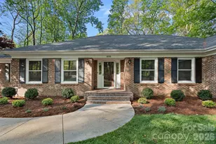 9500 Hampton Oaks Ln, Charlotte, NC 28270 - Photo 2