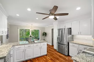 9500 Hampton Oaks Ln, Charlotte, NC 28270 - Photo 16