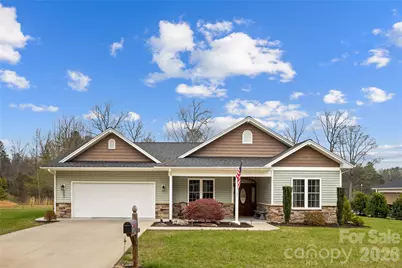 1123 King George Court, Lenoir, NC 28645 - Photo 2