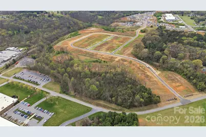 1821 Gkn Way, Newton, NC 28658 - Photo 4