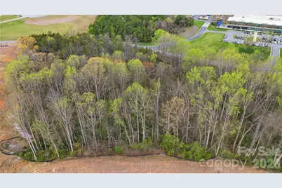 1821 Gkn Way, Newton, NC 28658 - Photo 14