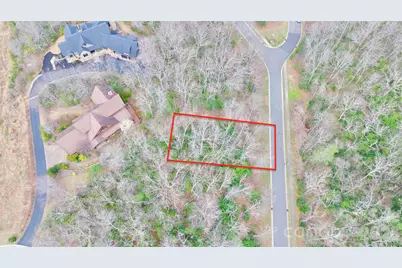 21 Settings Boulevard #40, Black Mountain, NC 28711 - Photo 2