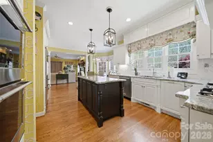 3704 8th St Pl NW, Hickory, NC 28601 - Photo 14