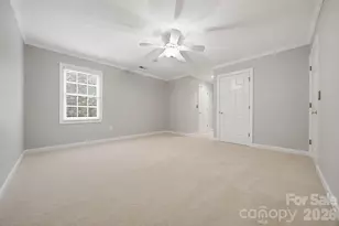 3704 8th St Pl NW, Hickory, NC 28601 - Photo 22