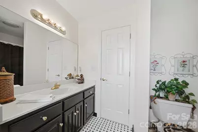 3704 8th Street Place NW, Hickory, NC 28601 - Photo 24