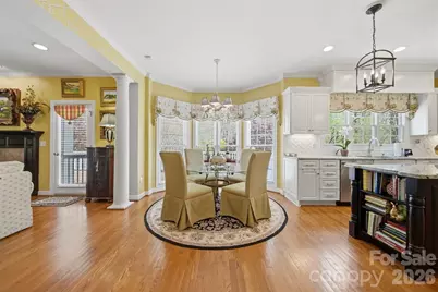 3704 8th Street Place NW, Hickory, NC 28601 - Photo 10