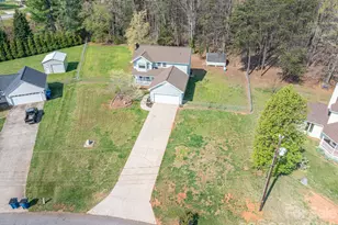 4503 Briar Creek Rd, Maiden, NC 28650 - Photo 2