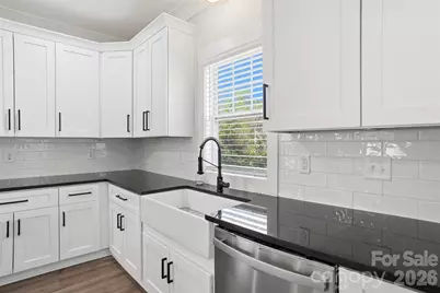 302 Lima Avenue, Charlotte, NC 28208 - Photo 12