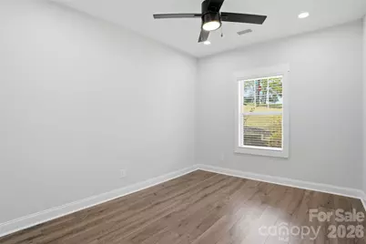 302 Lima Avenue, Charlotte, NC 28208 - Photo 12