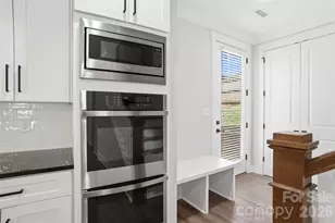 302 Lima Ave, Charlotte, NC 28208 - Photo 14