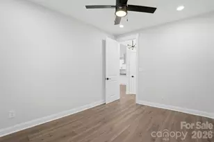 302 Lima Ave, Charlotte, NC 28208 - Photo 18