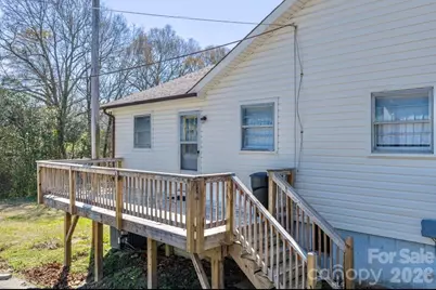 511 Lee Avenue, Lincolnton, NC 28092 - Photo 2