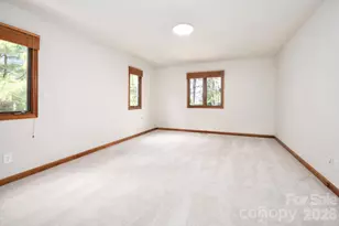 4 Zachary Ridge Rd, Asheville, NC 28804 - Photo 16