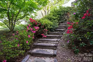4 Zachary Ridge Rd, Asheville, NC 28804 - Photo 38