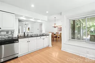 804 Mill Run Dr, Charlotte, NC 28209 - Photo 32
